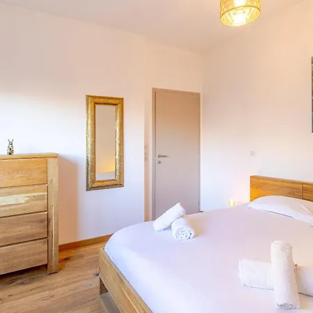 Reflet Du Veyrier 4 Etoiles - Proche & Vieille Ville, Garage Prive, Secteur Recherche דירה אנסי