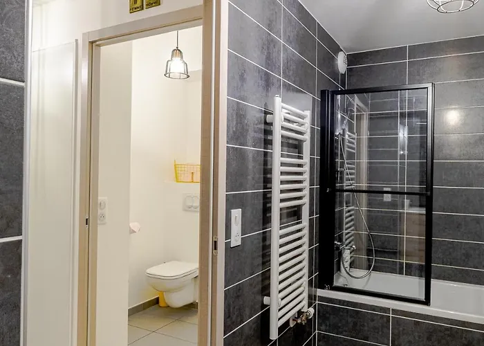 Reflet Du Veyrier 4 Etoiles - Proche & Vieille Ville, Garage Prive, Secteur Recherche *