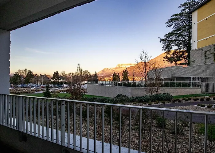 Reflet Du Veyrier 4 Etoiles - Proche & Vieille Ville, Garage Prive, Secteur Recherche * 阿讷西