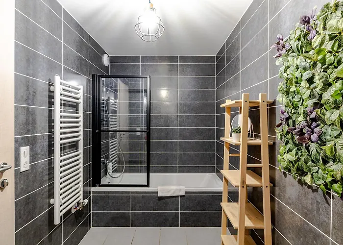 Reflet Du Veyrier 4 Etoiles - Proche & Vieille Ville, Garage Prive, Secteur Recherche