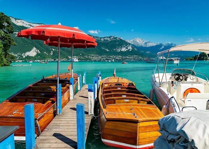 Reflet Du Veyrier 4 Etoiles - Proche & Vieille Ville, Garage Prive, Secteur Recherche 阿讷西